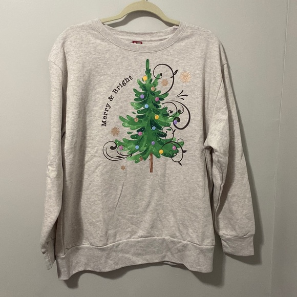 NWT! Dec. 25th Women's Christmas Merry & Bright Sweatshirt - Picture 1 of 4